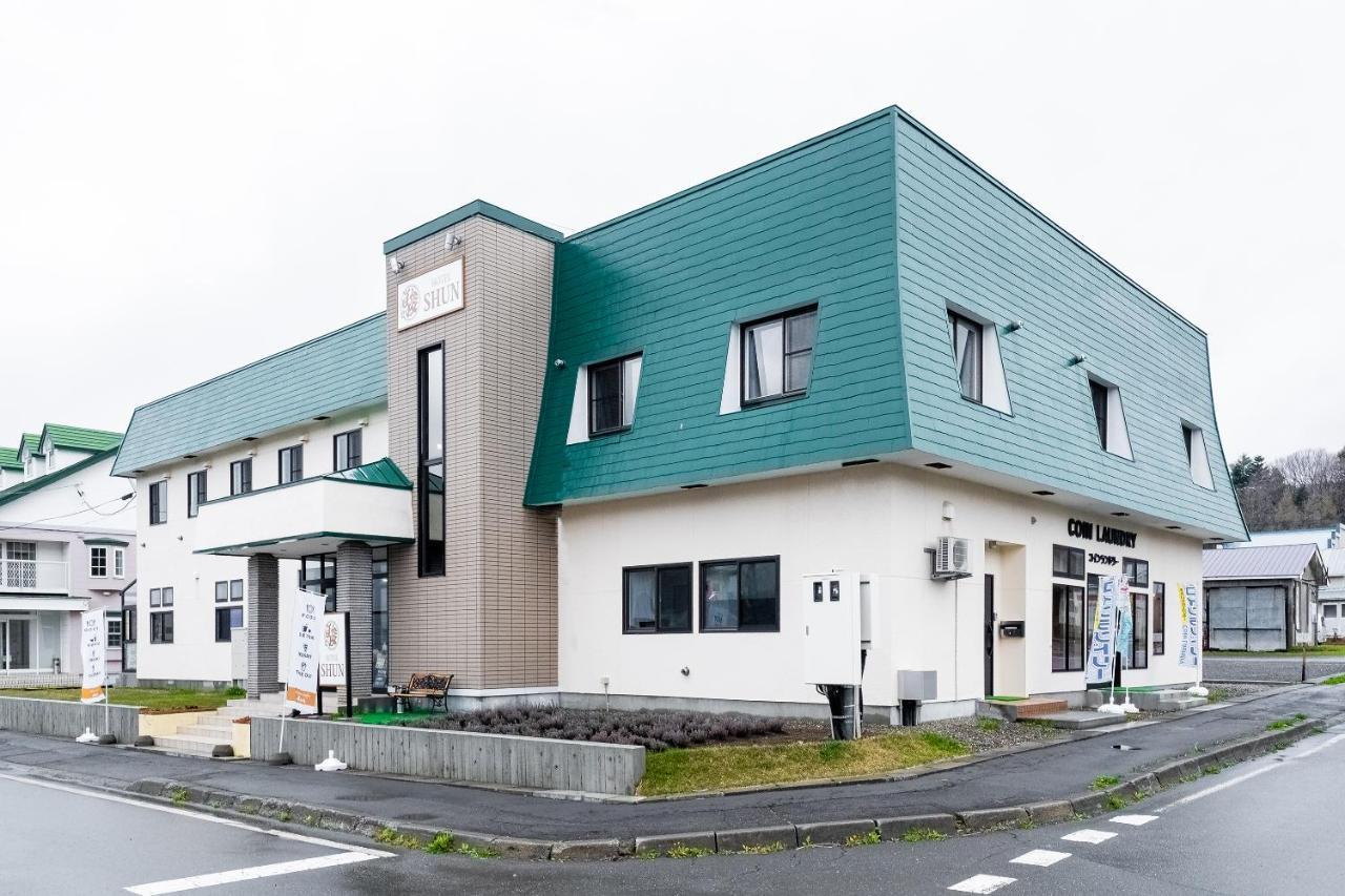 Oyo骏酒店 Biratori 外观 照片